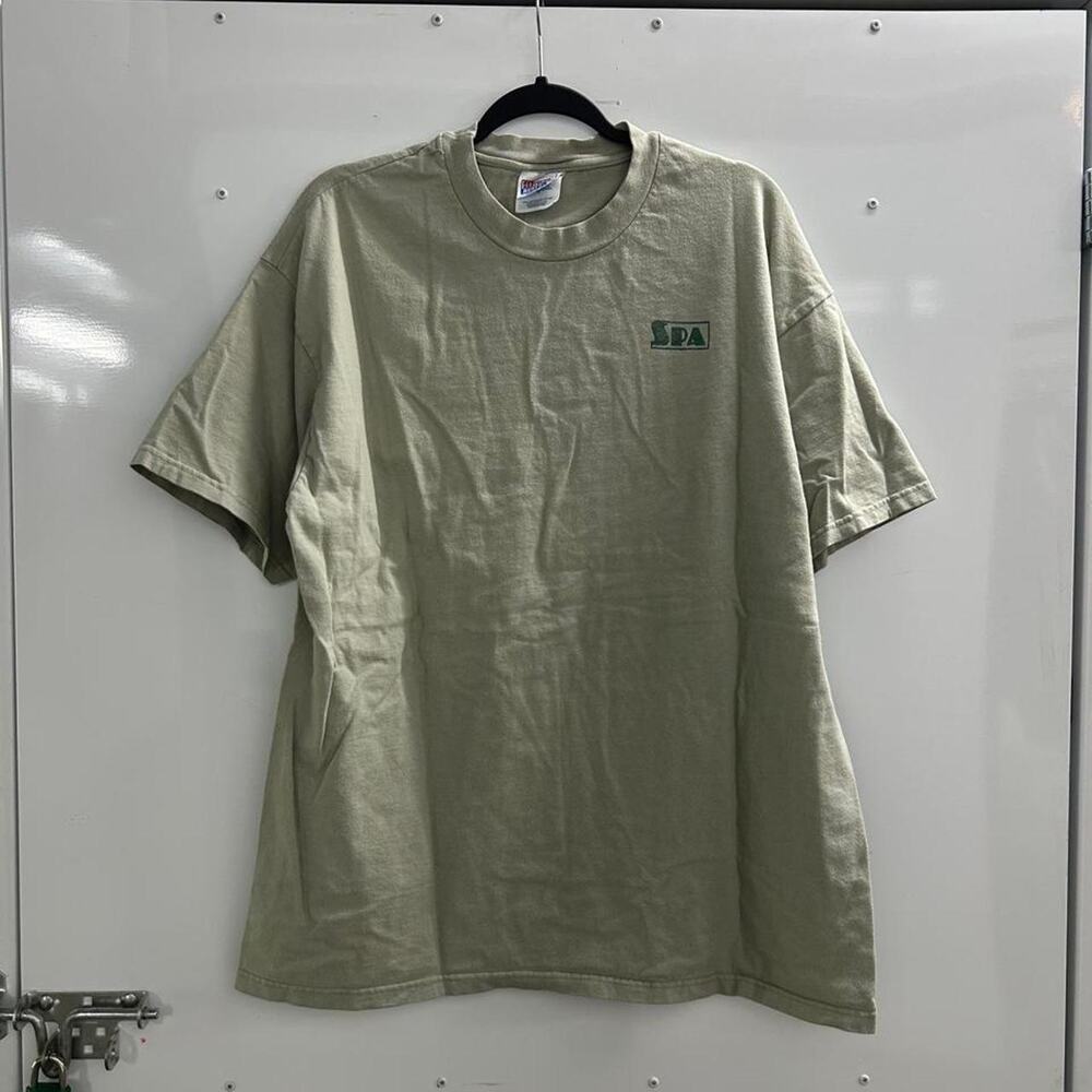 VTG Green & khaki Spa t-shirt with 'What me worry?' graphic